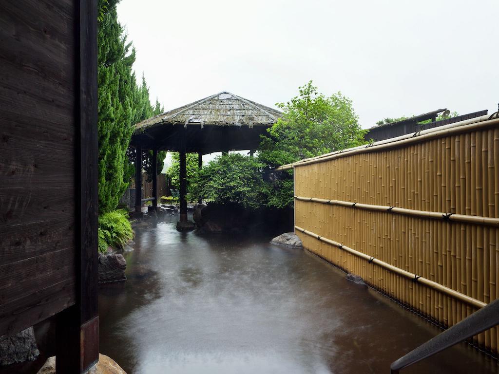 Hotel Yufuin Sankouen Extérieur photo
