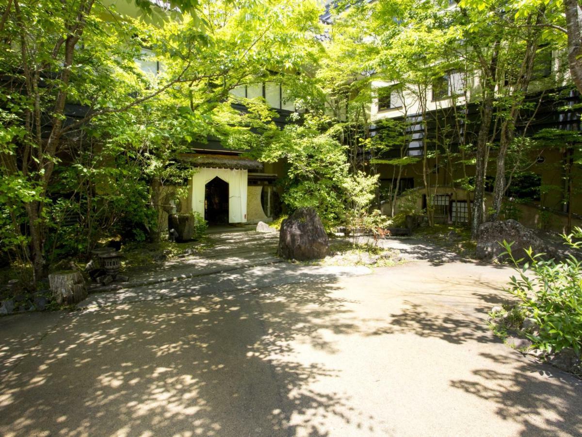 Hotel Yufuin Sankouen Extérieur photo